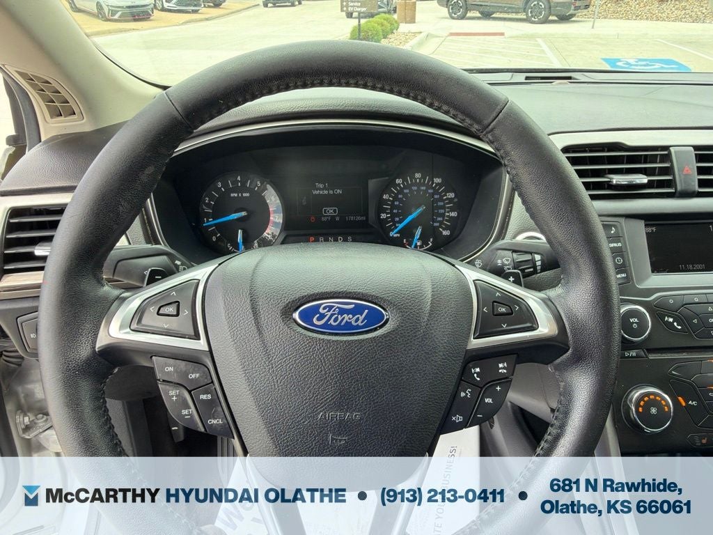 2017 Ford Fusion SE