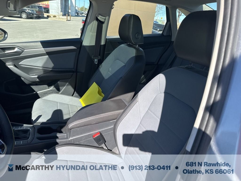 2025 Volkswagen Jetta 1.5T SE