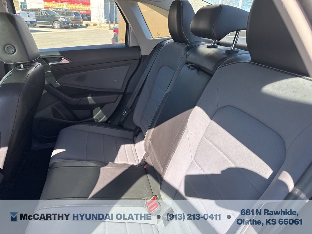 2025 Volkswagen Jetta 1.5T SE