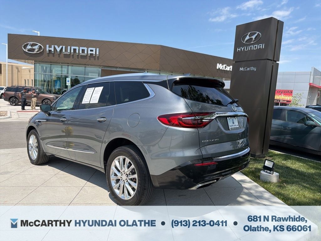 2021 Buick Enclave Essence
