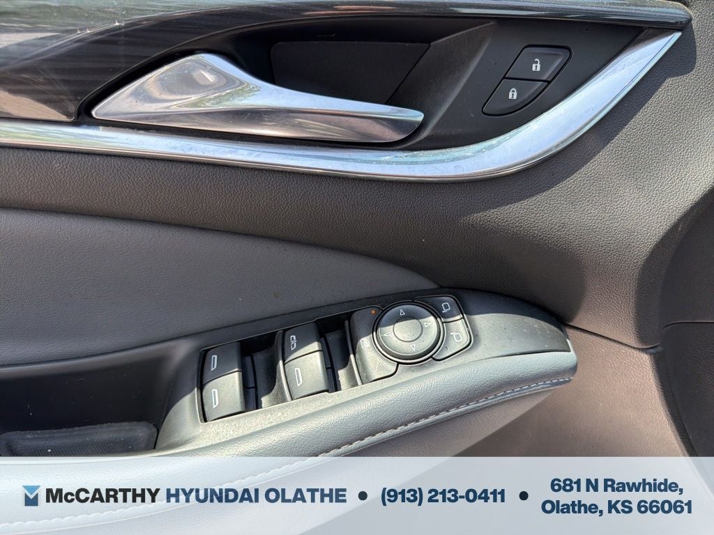 2021 Buick Enclave Essence