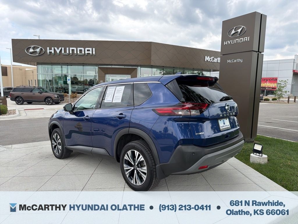 2021 Nissan Rogue SV