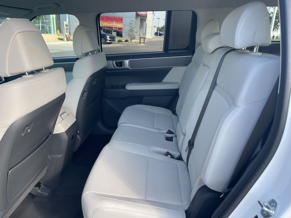 2026 Hyundai Santa Fe SE