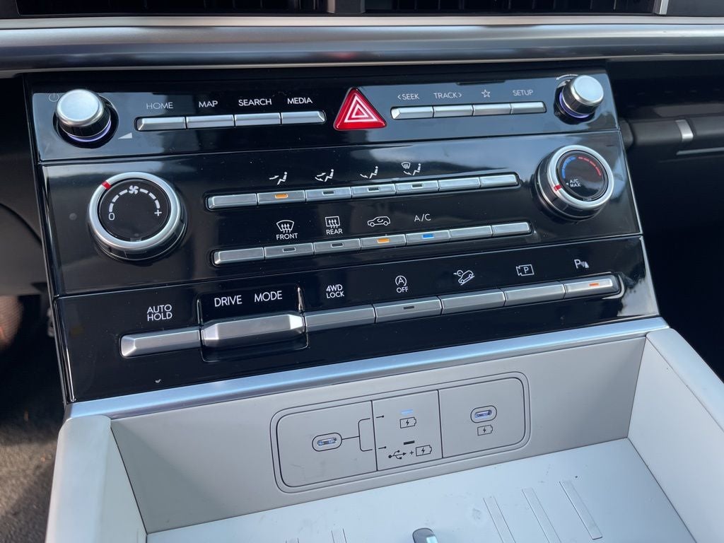 2026 Hyundai Santa Fe SE