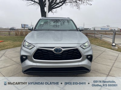 2022 Toyota Highlander Hybrid XLE