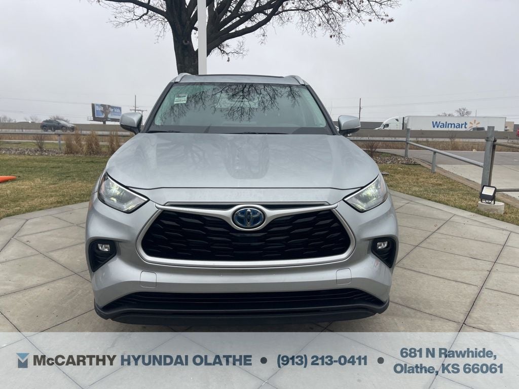 2022 Toyota Highlander Hybrid XLE