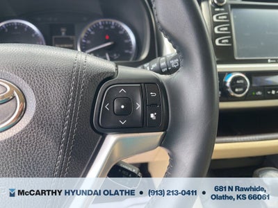 2016 Toyota Highlander XLE V6