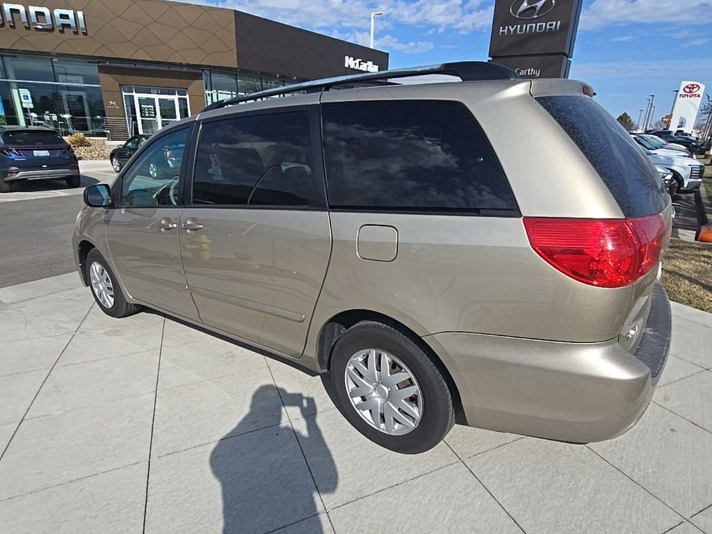 2008 Toyota Sienna LE