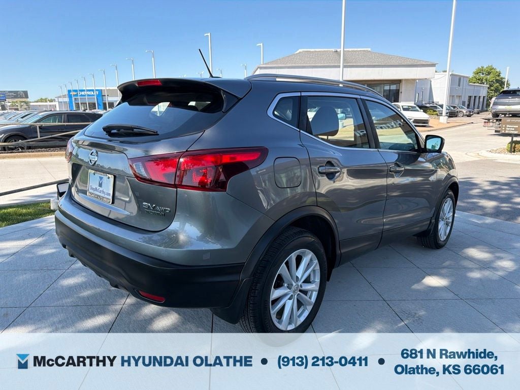 2017 Nissan Rogue Sport SV
