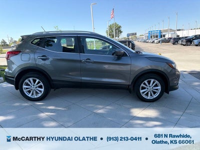 2017 Nissan Rogue Sport SV