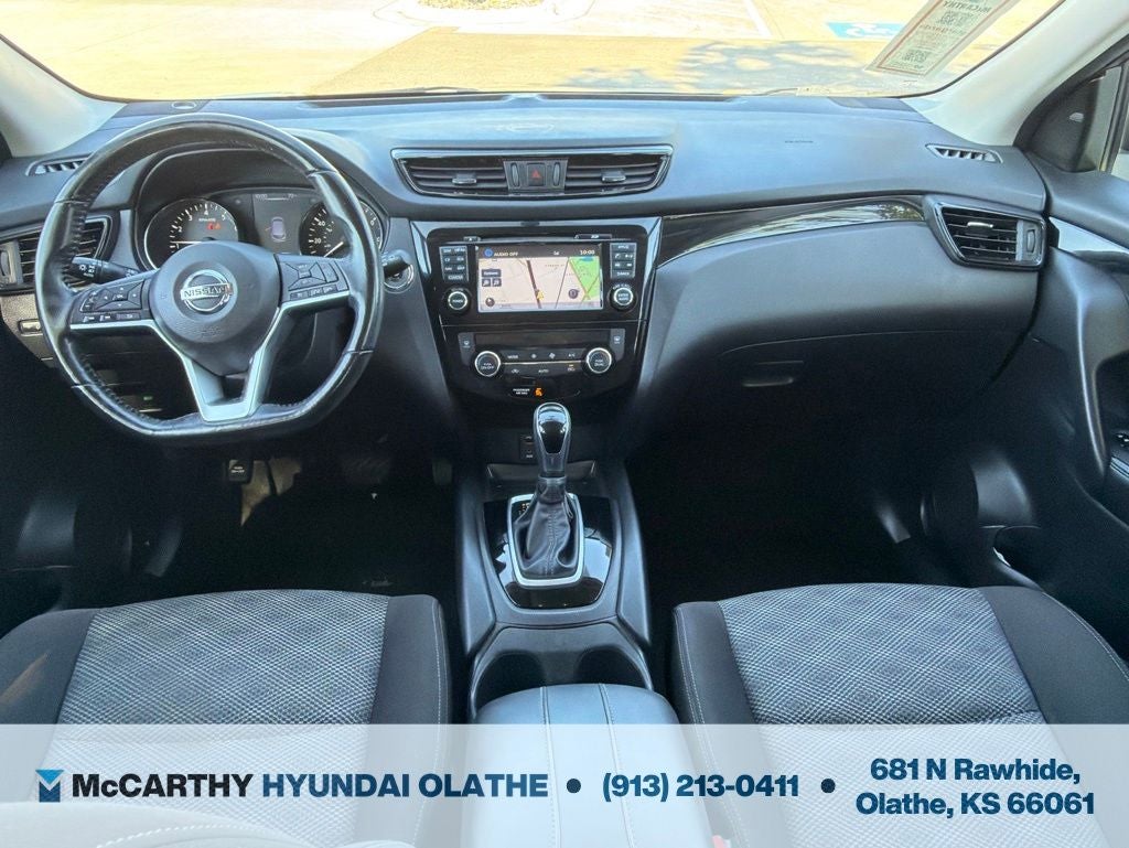 2017 Nissan Rogue Sport SV