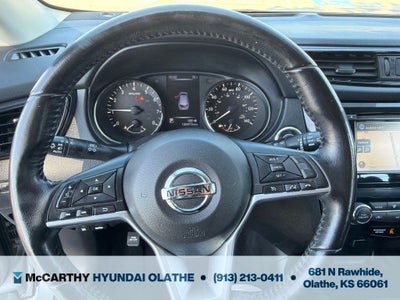 2017 Nissan Rogue Sport SV