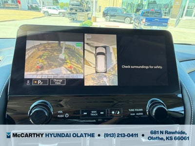 2022 INFINITI QX80 Premium Select