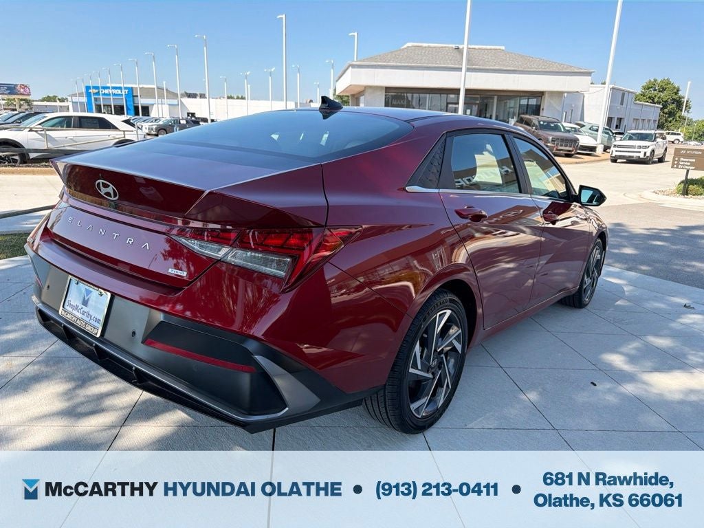 2024 Hyundai Elantra Hybrid Limited