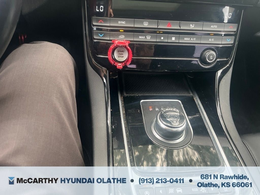 2017 Jaguar XE 35t Premium