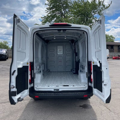 2025 Ford Transit-250 AWD