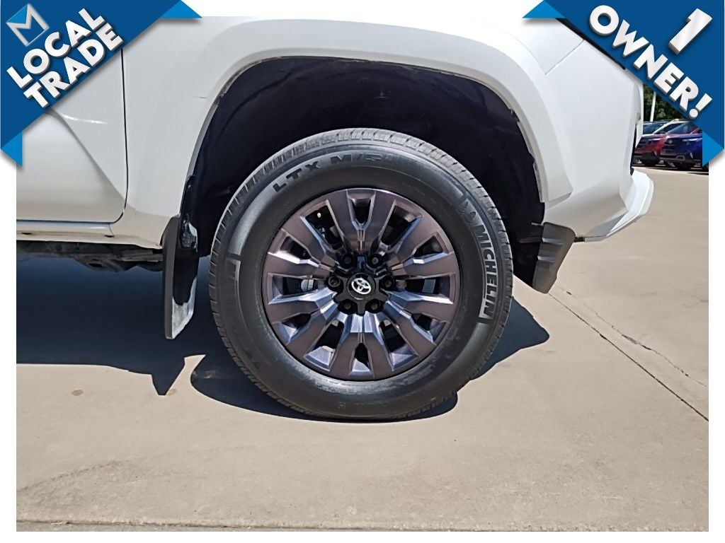 2022 Toyota Tacoma Limited V6