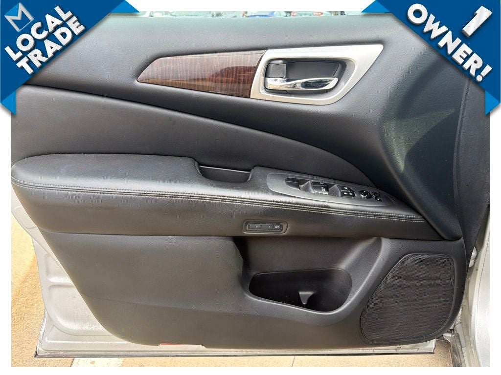 2015 Nissan Pathfinder SL