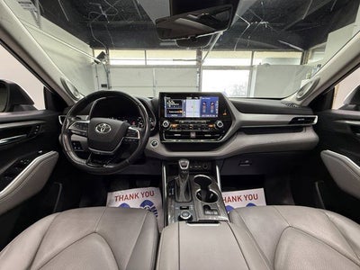 2021 Toyota Highlander Platinum