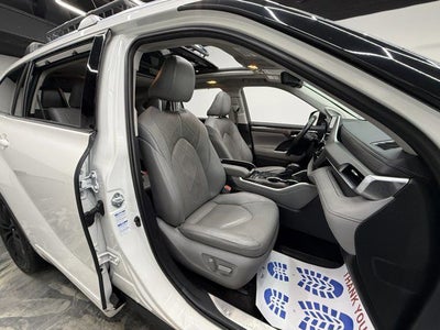 2021 Toyota Highlander Platinum