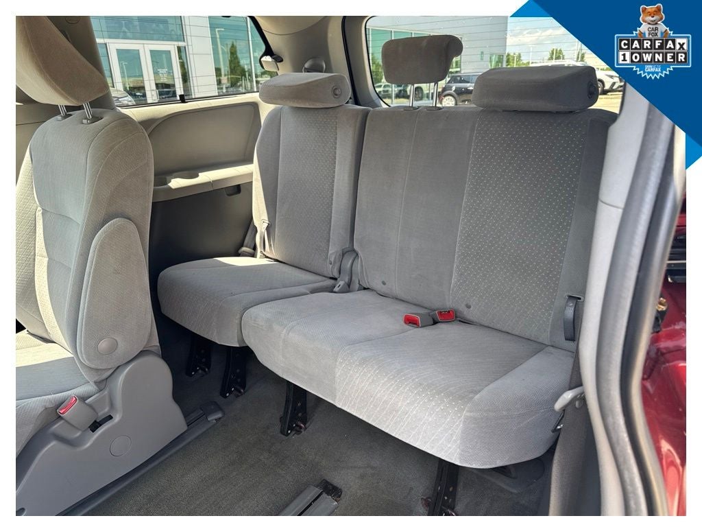 2018 Toyota Sienna LE 7 Passenger