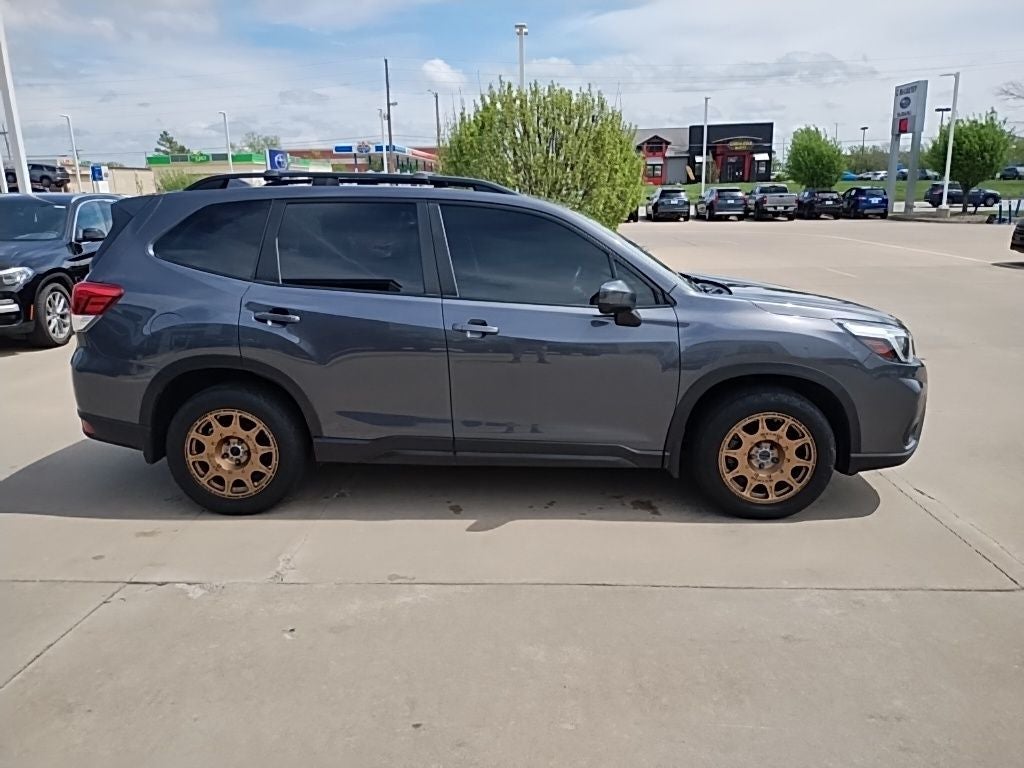 2021 Subaru Forester Premium