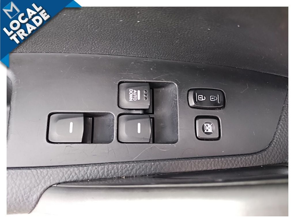 2012 Hyundai Veloster Base w/Black