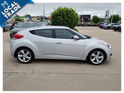2012 Hyundai Veloster Base w/Black