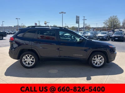 2016 Jeep Cherokee Sport