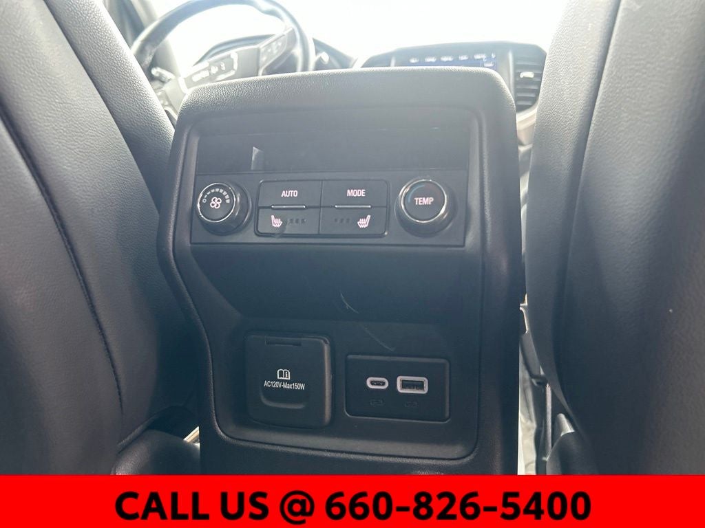 2023 GMC Acadia AT4