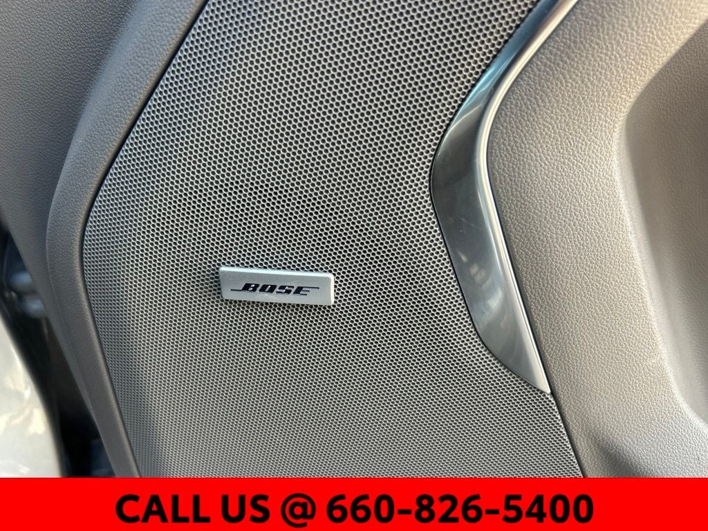 2024 GMC Yukon SLT