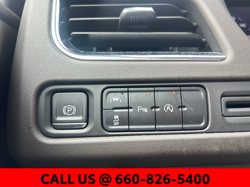 2023 Chevrolet Suburban LT