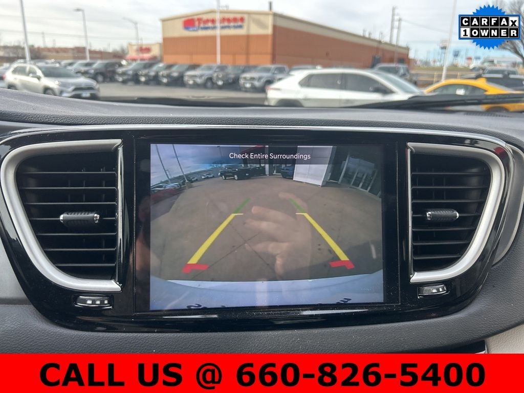 2024 Chrysler Pacifica Touring L