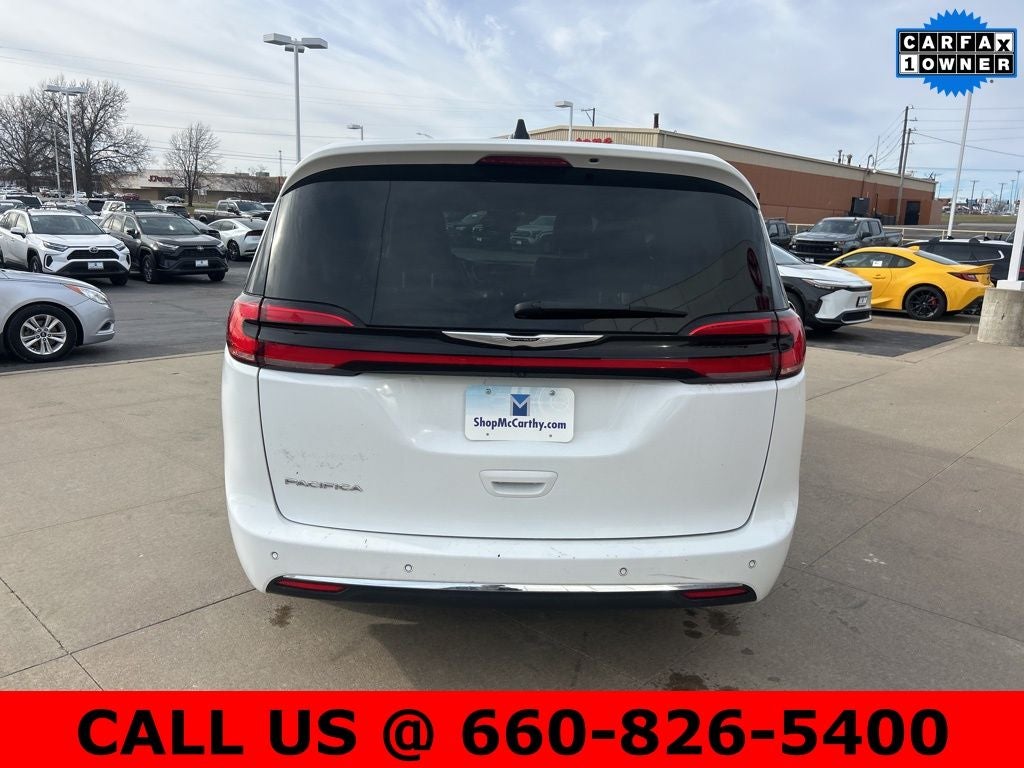2024 Chrysler Pacifica Touring L