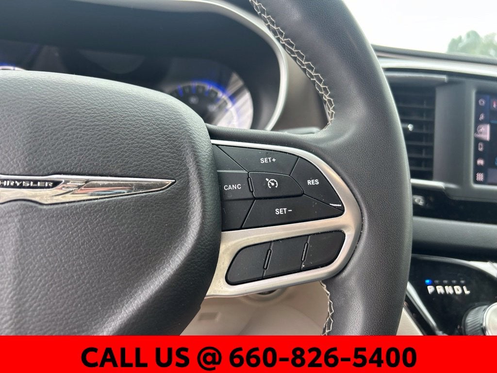 2023 Chrysler Voyager LX