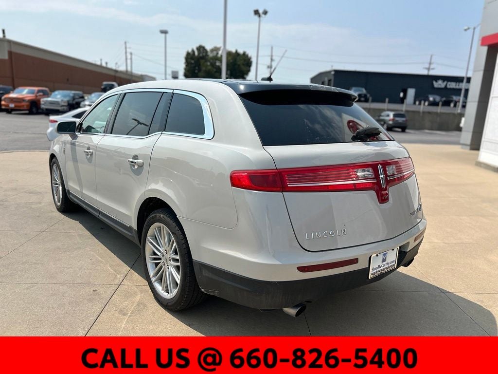 2019 Lincoln MKT Standard