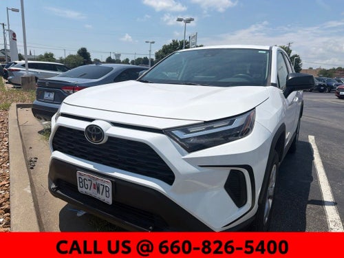 2023 Toyota RAV4 LE