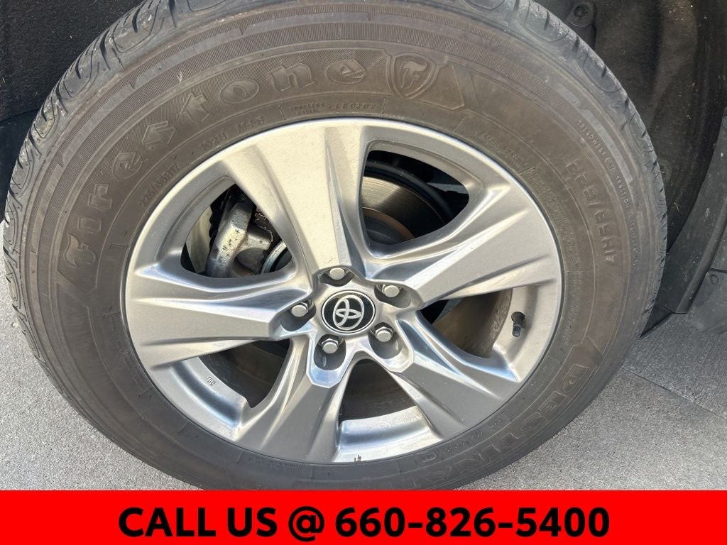 2025 Toyota RAV4 Hybrid LE