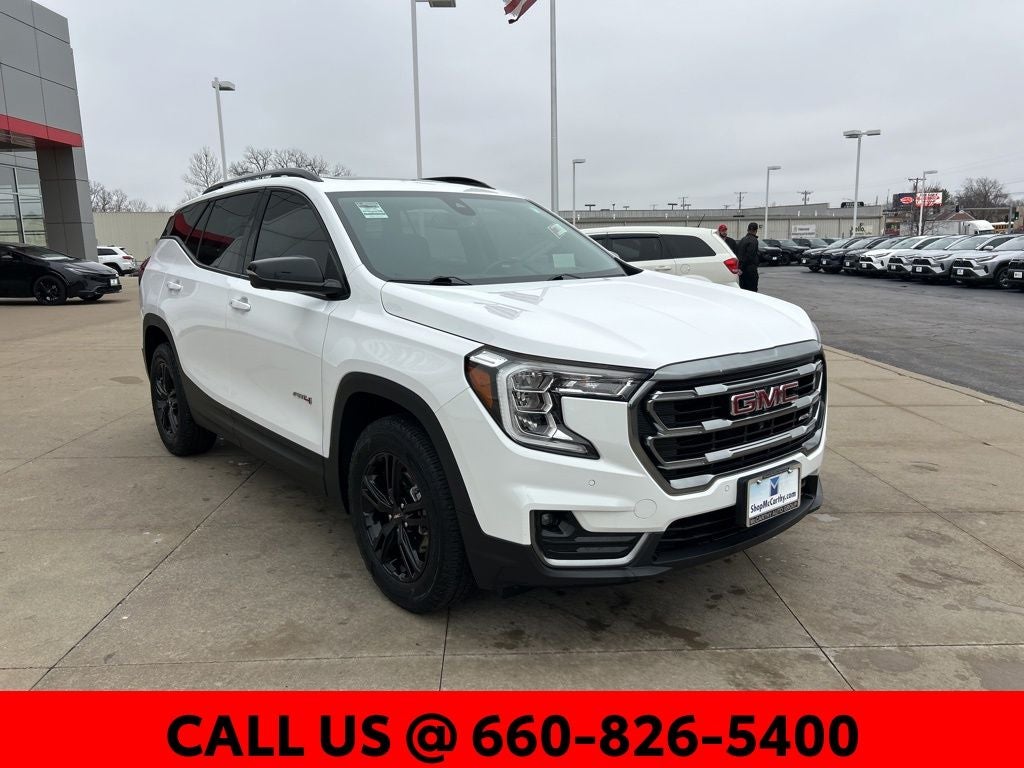 2024 GMC Terrain AT4