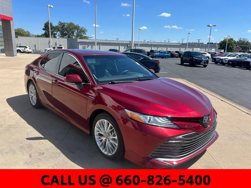 2018 Toyota Camry Hybrid XLE