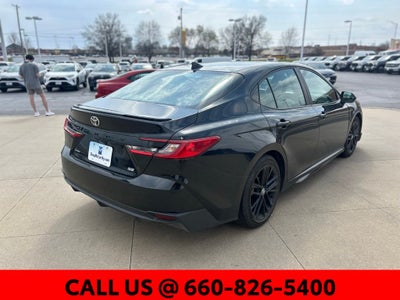 2025 Toyota Camry SE