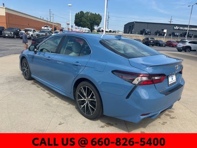 2024 Toyota Camry SE