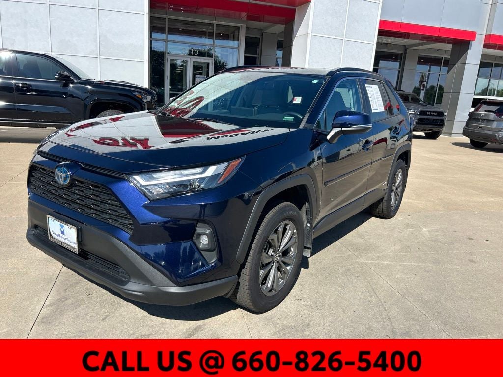 2022 Toyota RAV4 Hybrid XLE Premium