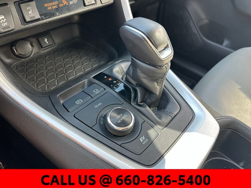 2022 Toyota RAV4 Hybrid XLE Premium
