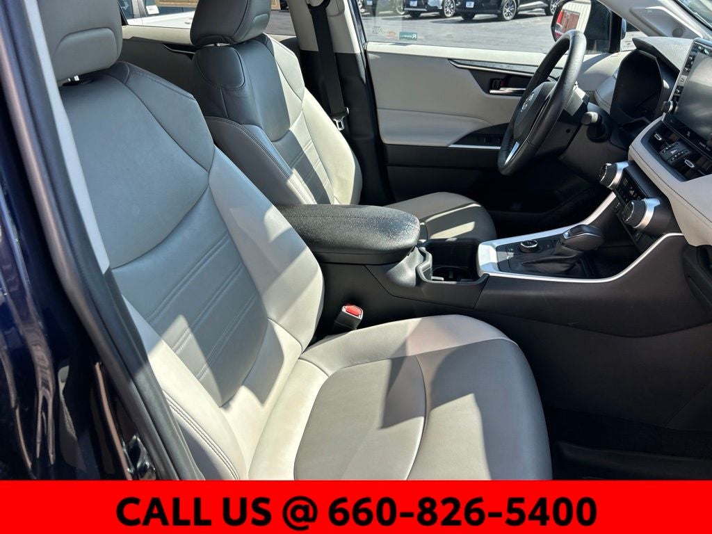 2022 Toyota RAV4 Hybrid XLE Premium