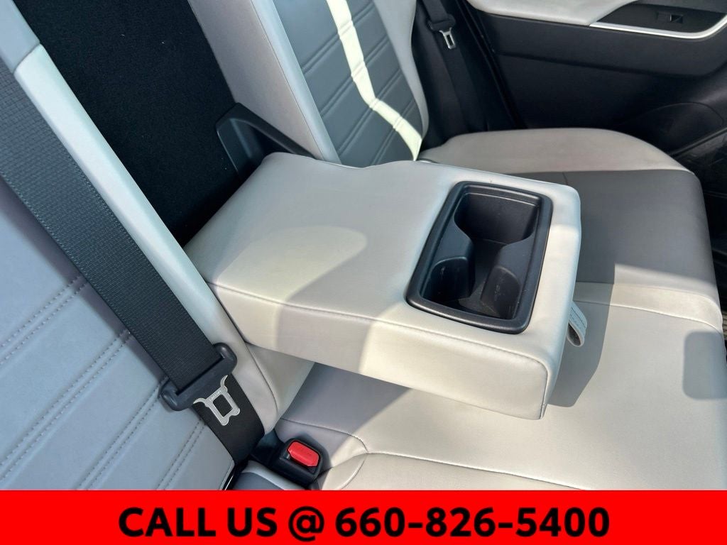 2022 Toyota RAV4 Hybrid XLE Premium