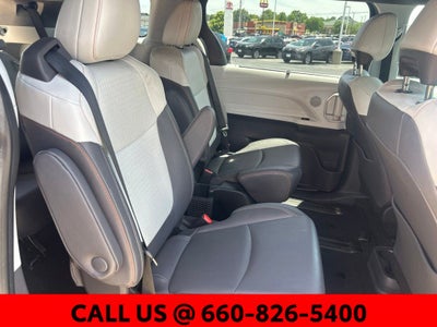 2023 Toyota Sienna XSE 8 Passenger