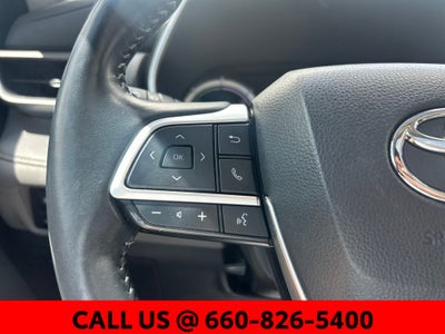 2022 Toyota Highlander Hybrid XLE