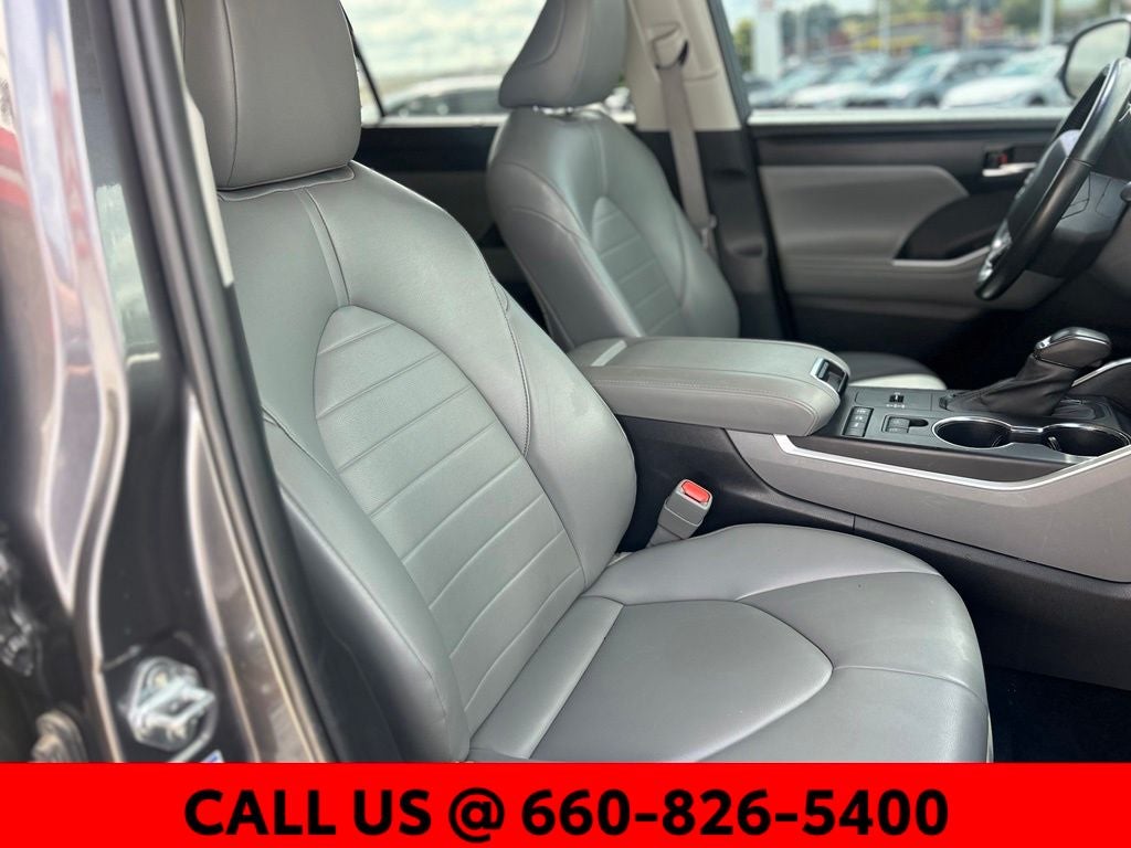 2022 Toyota Highlander Hybrid XLE