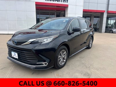 2023 Toyota Sienna XLE 7 Passenger